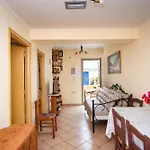Casa de Férias Spacious 2 Bd Detached House In Kefalonia W Patio *