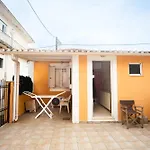 Spacious 2 Bd Detached House In Kefalonia W Patio Casa de Férias Lixúri
