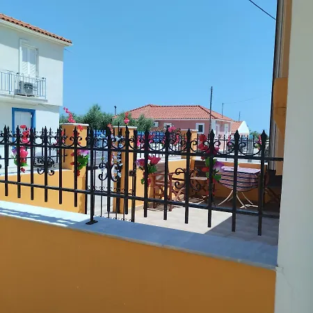 Spacious 2 Bd Detached House In Kefalonia W Patio