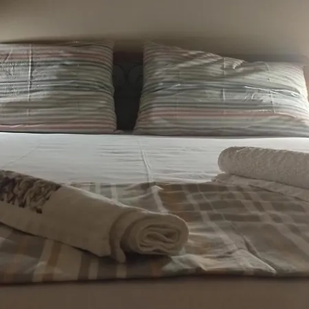 Casa vacanze Spacious 2 Bd Detached House In Kefalonia W Patio *