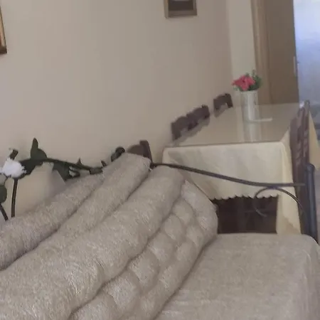 Spacious 2 Bd Detached House In Kefalonia W Patio Lixouri