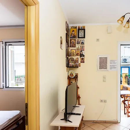 Сasa de vacaciones Spacious 2 Bd Detached House In Kefalonia W Patio Lixouri